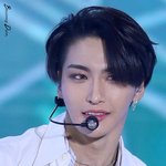 [<b>엔터</b>톡] 에이티즈 비주얼 추반 하장