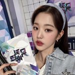 [드루와] 장원영 대체 얼굴에 <b>무슨짓</b>