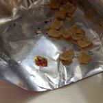 [이것좀봐봐] <b>신짱</b> 먹다가 나왔는데 이게 뭘까