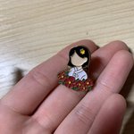 가방에 이 <b>뱃지</b> 달려잇으면 뭔생각할거같음??