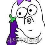 현재 쫓기는 사람 <b>마냥</b> 같은학교 친구랑 카톡 네이트판 글쓰기 반복중