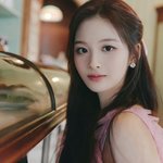 데뷔하자마자 비주얼 반응 좋은 신인 여돌