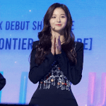 엔믹스 설윤 쇼케 엔딩때 모습.<b>gif</b>