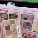 [댓글부탁해] 얘들아 섀도우 팔레트 골라조 <b>젭알</b>