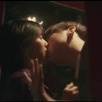<b>턱</b><b>선</b>이 이렇게 없어도 되는거임? 남돌도?