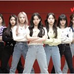 [모두드루와] 엔믹스 설윤 <b>센터</b>로 바꿨나봐(사진多)