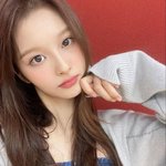 <b>설윤</b> 남자들이 좋아하게 생김