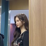 우리<b>반</b> 회장선거 아무도 안나가서 <b>한</b>명씩 다 발표함