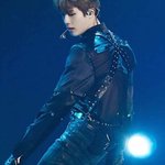 이거 누구처럼 <b>보임</b>?