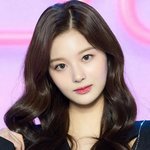 짤하나 <b>설윤</b>