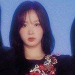 [엔믹스] 사진ㅇ) 이사람 <b>맨날</b> 왤케 얼굴이 똥해잇어?