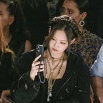 <b>제니</b> ㄹㅈㄷ