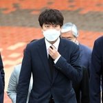 이번에 데뷔하는 남돌이라는데 <b>대존</b>잘이지 않음?