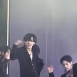 뷔 페이크<b>러브</b> 레이스바지 진짜 뭔 심보임?