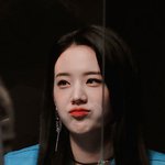 <b>캔디</b>처럼 달콤한 여돌 미소