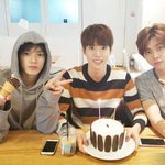 계절을 알 수 없는 <b>NCT</b> 127.jpg