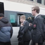 [풀햄보이즈] <b>흰색</b>차 학교에서 준 차야?