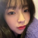 <b>아린</b>이 예뻐