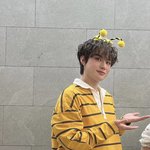 [NCT칠프] 옷이랑 얼굴은 <b>꿀벌</b>인데 덩치가 장수말벌임