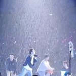 방탄 콘서트 오늘 이<b>정도</b>로 비 많이 왔대