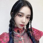 나 <b>중딩때</b> 친구가 갑자기 나랑 친한애들