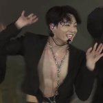 [방탄소년단] 이러고 왜 웃냐고....