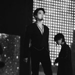 전정국 이 새벽에 이 사진은