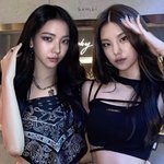 있지 <b>예지</b>까지 친해짐.jpg