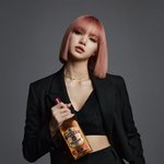 <b>리사</b> 결국 시바스 리갈 앰버서더 됐네