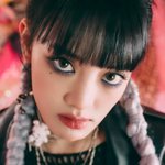 야 <b>민니</b> 눈 진짜 크다