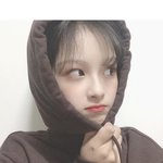 [드루와] 새로 뜬 <b>설윤</b> 중딩때 앞머리시절이래