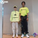 아 근데 갑자기 판에서 아이돌 성적,비주얼로 싸우는거