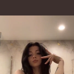 이런 <b>골반</b> 가진 연예인 누구있음