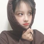 설윤 중딩때 과사 <b>풀림</b>