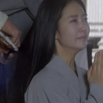 역할을 위해 <b>삭발</b>한 여배우