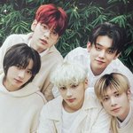 [TXT] 뭔가 스타들의 몇십년전 사진느낌