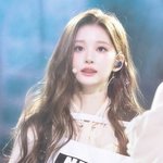 이거보니깐 <b>설윤</b> 입열면 깨긴깨는게..