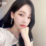 <b>미대</b>언니포스 풍기는 연예인