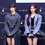 <b>이서</b> 머리색 어울리네