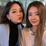 리아보다 유나가 <b>성숙</b>해보이지 않냐..?