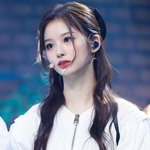 설윤이 세계관 <b>데뷔초반</b> ~ 현재