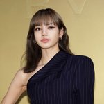 꼭 <b>리사만</b> 뺀것 같네.jpg