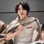 [방탄소년단] 지민이 입은 이 <b>반팔</b>티