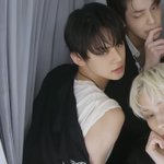 [TXT] 연준아 여자는 다 <b>늑대</b>라고 했잖아