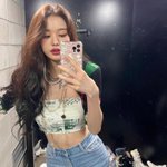 [댓글부탁해] 얘들아 나 어깨가 좀 <b>희한</b>함