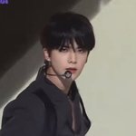 <b>이쯤</b>되면 현재 덥뮤다에서 나가야할듯