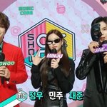 혼자만 너무 빨개 <b>민망</b>했다는 남돌