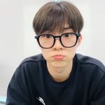 악 <b>염탐</b>하는 거 들킴