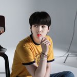 [방탄소년단] 윤기가 <b>노랑색</b>이 이렇게 찰떡이였나?