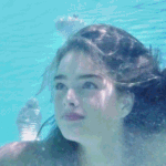 얘들아 이렇게 생긴여돌이 데뷔하면 4세대비주얼라인 가능할까?